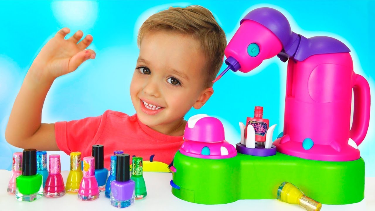 Vlad and Nikita pretend play makeup toys