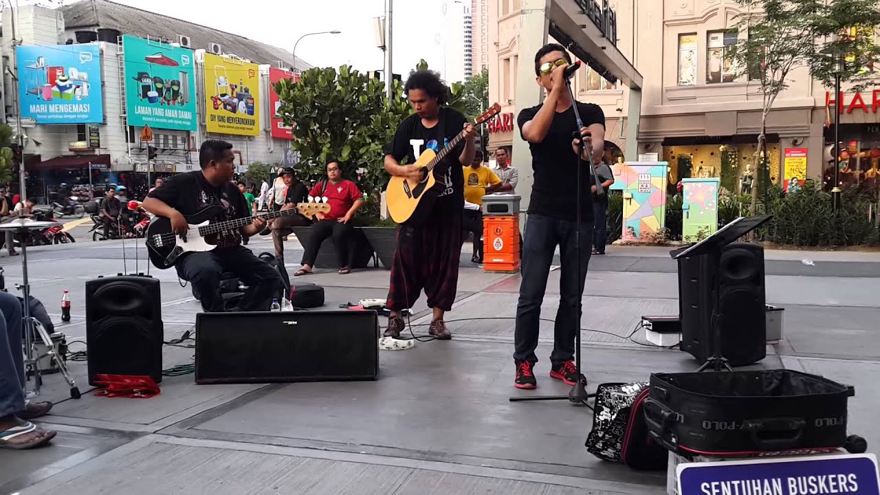 Sentuhan Busker Nyanyi Lagu May Semalam Yang Hangat Youtube