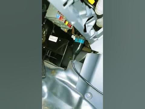Honda Element OBD2 port location - YouTube