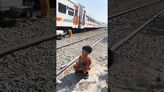 Download Lagu Kereta Api Stasiun Semut Surabaya MP3 Download Lagu Kereta Api Stasiun Semut Surabaya MP3
