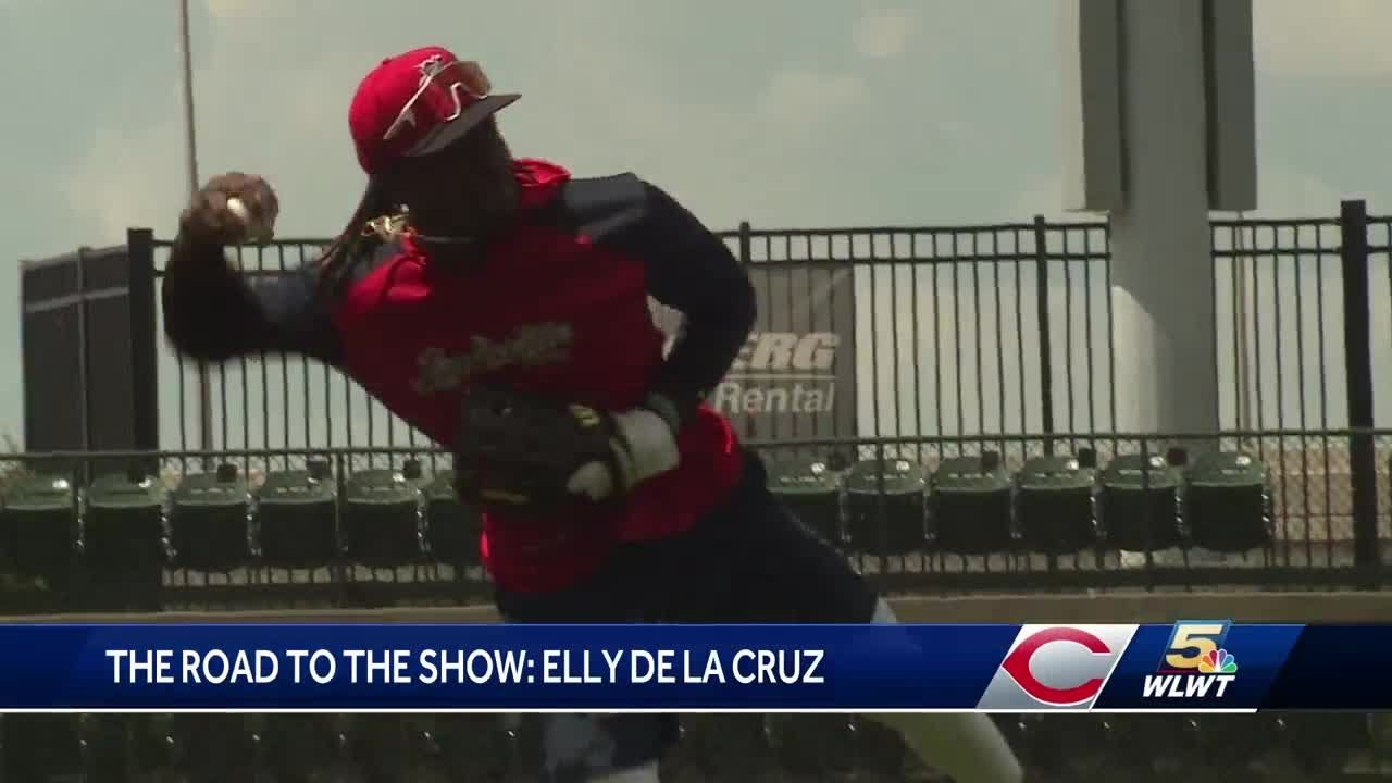 Elly De La Cruz: Reds top prospect follows line of great Louisville ...