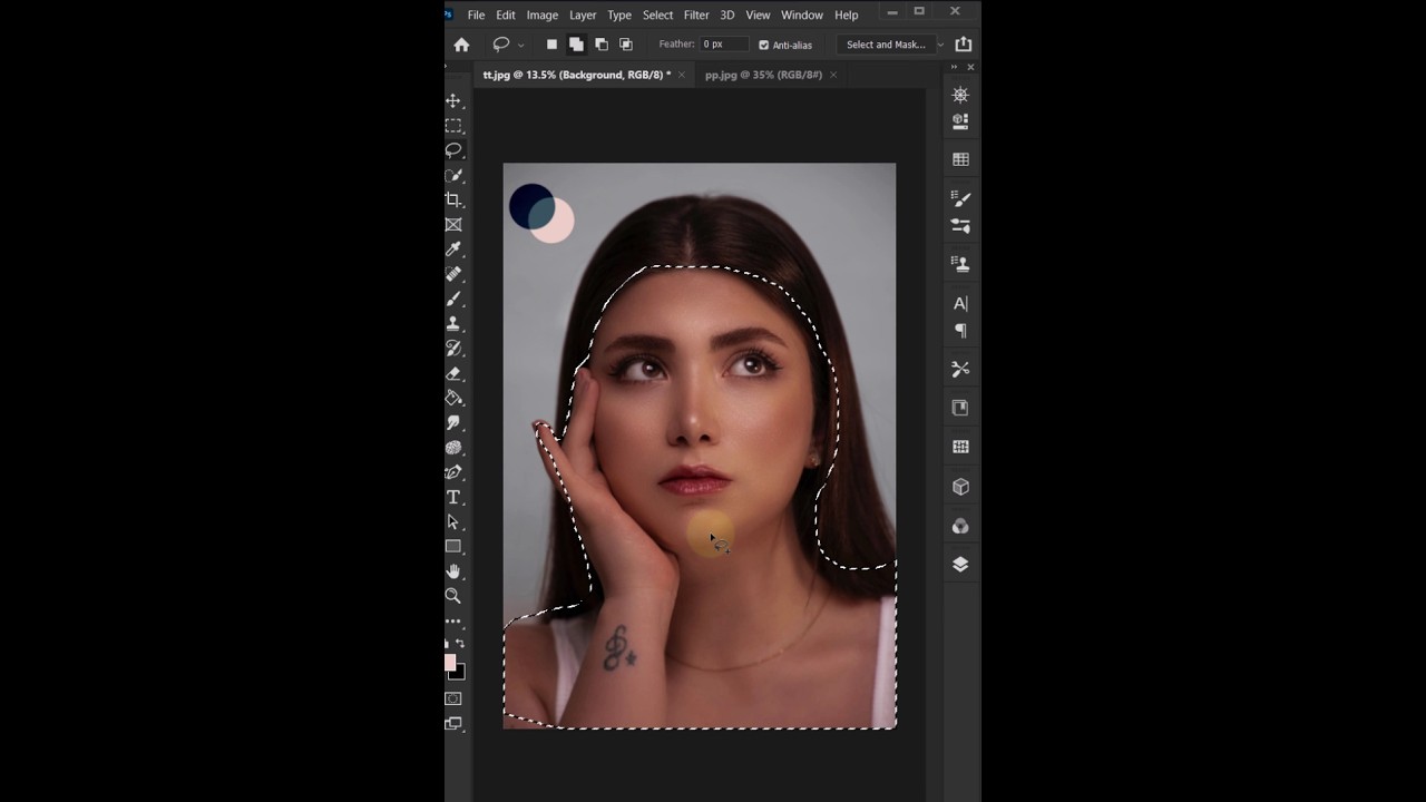 How to match skin tone 👩 using color sample tool in photoshop 2022
