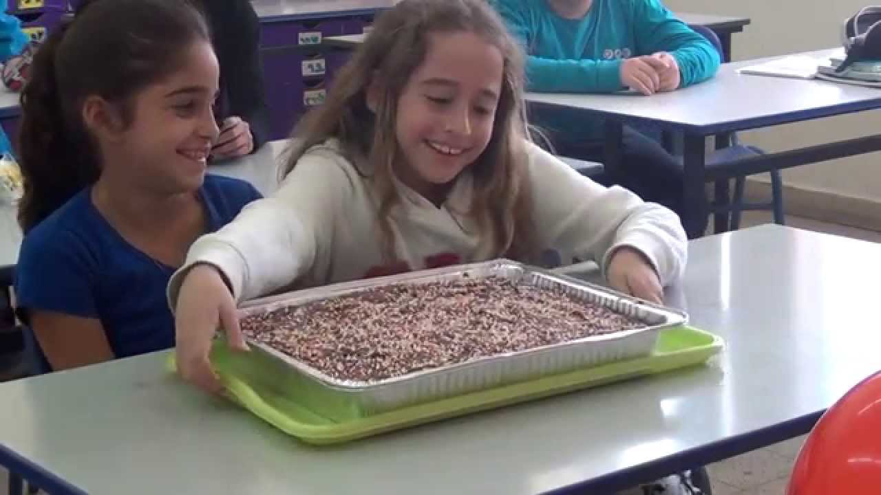 אלה הילדה החדשה - סרטה של רוני דנביץ' רוה, כתה ה1, תשע