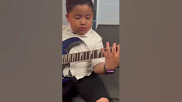 7 Year Old Guitar Prodigy 