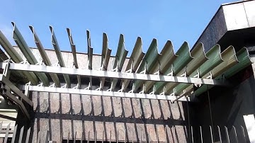 Cobertura que abre e fecha LUDER