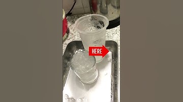 Mẹo rót nước đá không bị tràn ly #meovat #meovatcuocsong #meovathay #meohay #hoccungtiktok #review