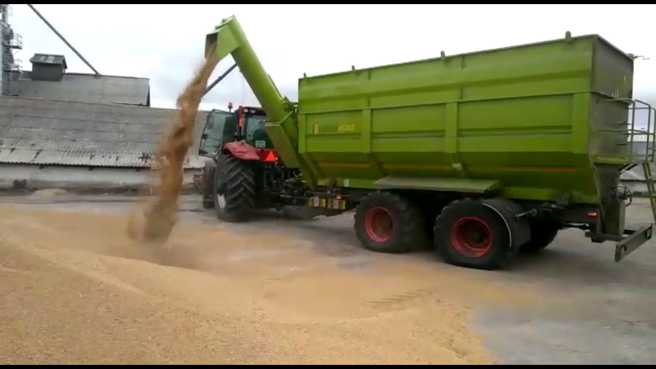 Автомобильный перегрузчик зерна