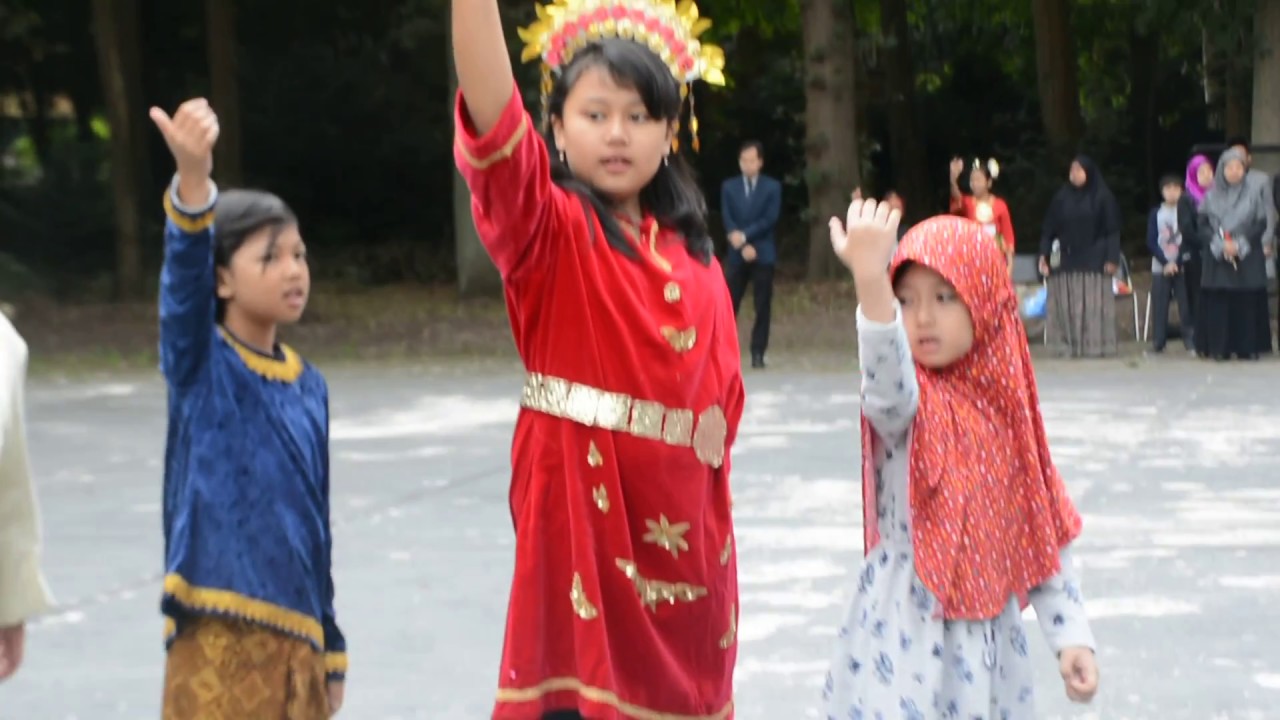 "Rayuan Pulau Kelapa "Gladi Bersih HUT RI ke 73 di Belanda, Sekolah