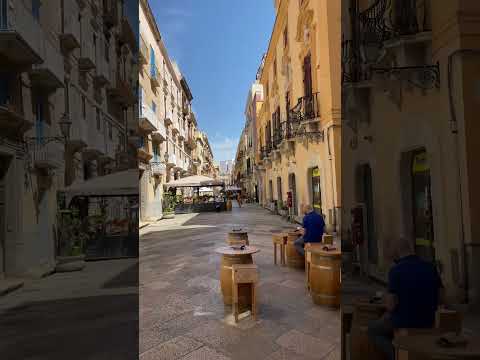 سواء كنت تتجول بين الأزقة تتلذذ بالجيلاتو أو تسترخي تحت شمس صقلية تراباني ستأسرك بجمالها