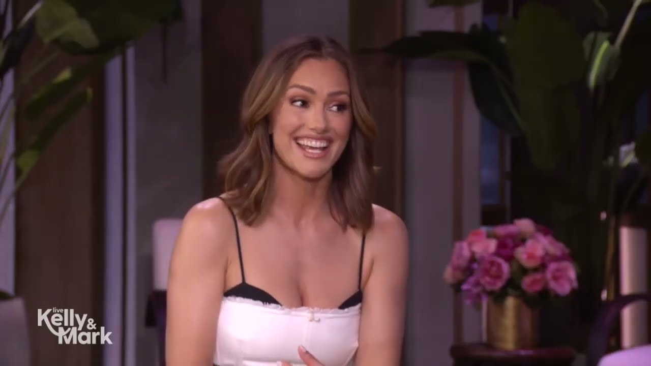 Minka Kelly Rode Horses at Cowboy Camp While Preparing for "Ransom Canyon"