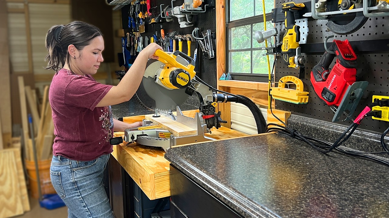 Turning my Tiny Shed into my Dream Workshop / Miter Saw Station Build ...