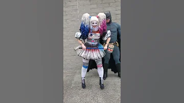 Meet Penny Quinn Pennywise And Harley Quinn Dancing Clown Cosplay 