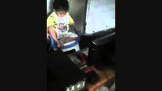 Video Lucu Anak Kecil Ngantuk Berat