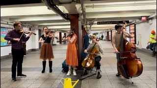 NYC performance Subway station #nuanpainy #usa #nyc #ny #music #musica #newyorkervideo #newyorker