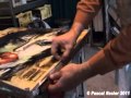 glaÃ§age d'une toile avec la resine epoxy transparente .mpg