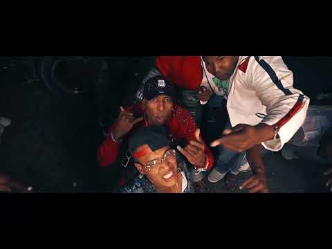 Me Dieron de Eso - Robert la Rafaga Video clip By Carter Films 1