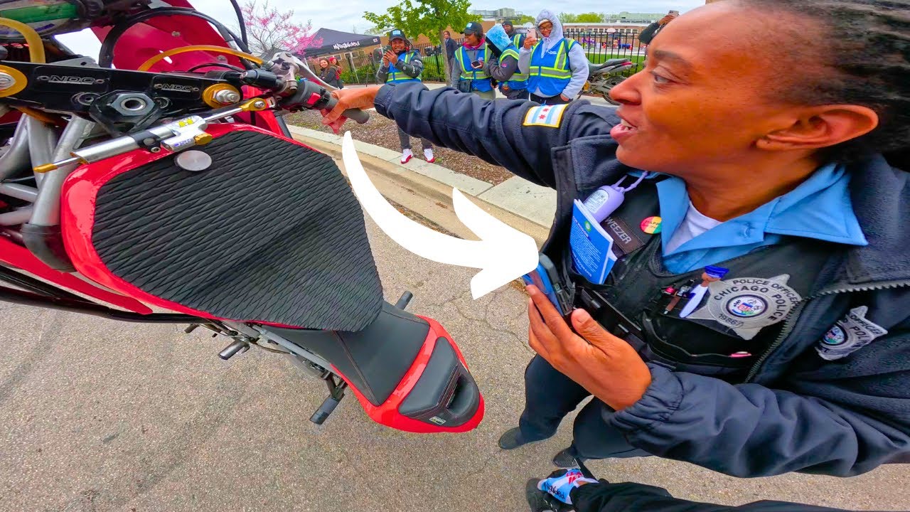 ПОЛИЦИЯ Чикаго ТЕПЕРЬ УМЕЕТ ЕЗДИТЬ НА ВИЛИ!?