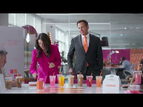 Dunkin’Terns "All Hands" :06 ft. Will Arnett, Corporate Natalie, Maia Reficco, & The Ben Bot