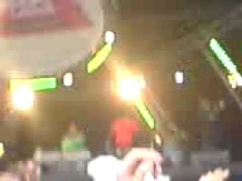Guarda Dizzie Rascal - Bonkers  Leeds Party In The Park 2009 su YouTube Guarda Dizzie Rascal - Bonkers  Leeds Party In The Park 2009 su YouTube