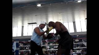 Rear Mike Tyson training Footage hitting pad with 

#bod