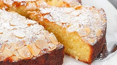 Gluten-Free Almond & Coconut Cake