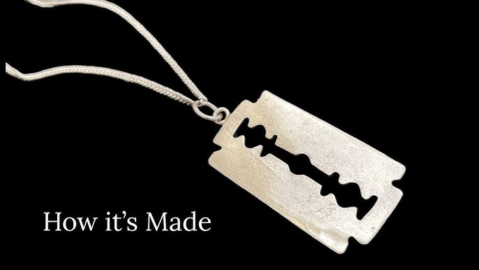 Videobob gives custom made Razor Blade Necklaces to Judas Priest