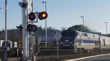 Edmonds WA, Amtrak Empire Builder #8 with P42 #184 leading