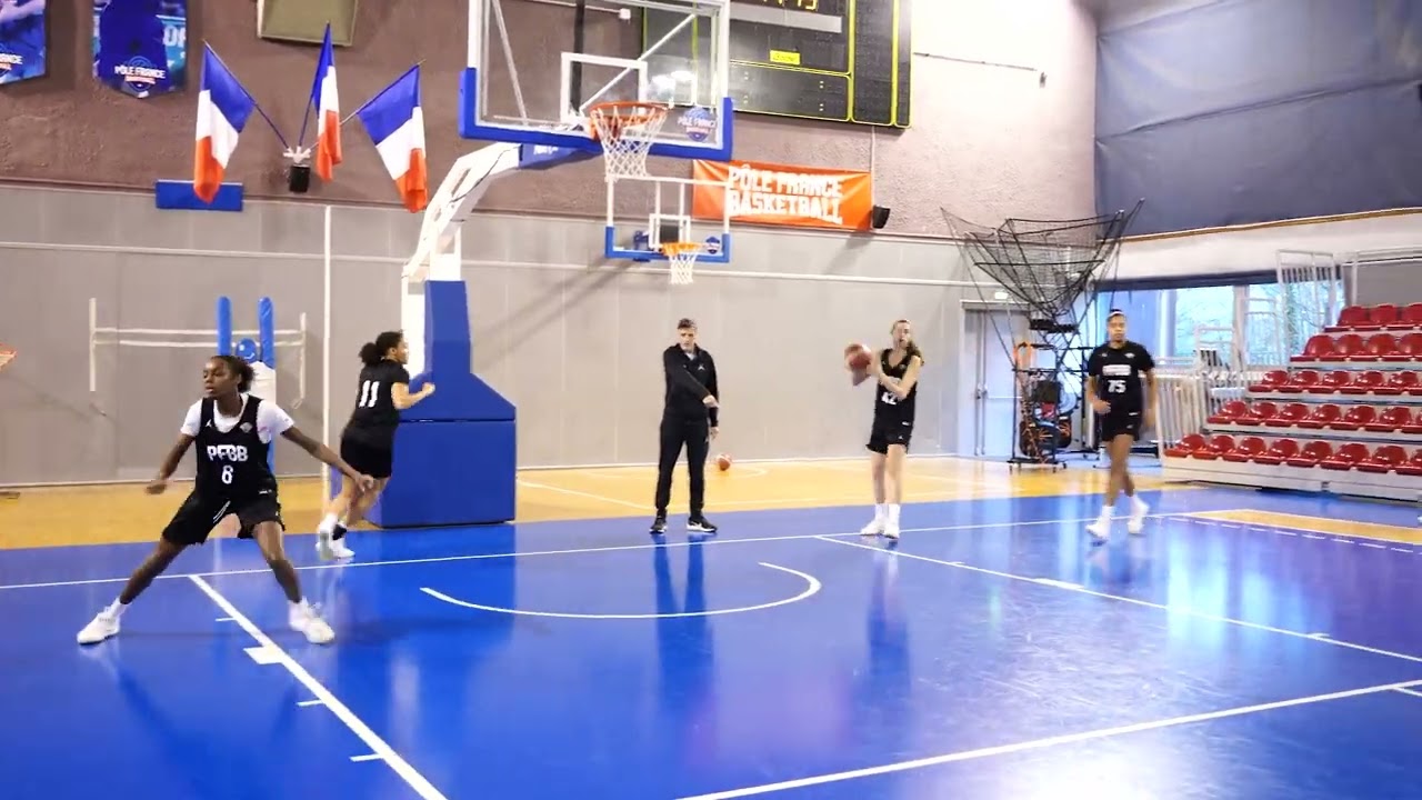 FFBB coaching 2025 saison 3 - Greg Halin - Attitudes & postures autour de la passe intérieure