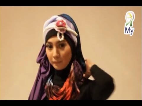 Tutorial Hijab Ke Pesta Cara Memakai Jilbab Glamour  YouTube