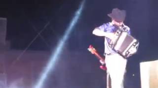 Calibre 50-Alterado y Cochino/La Gallina Abada2015