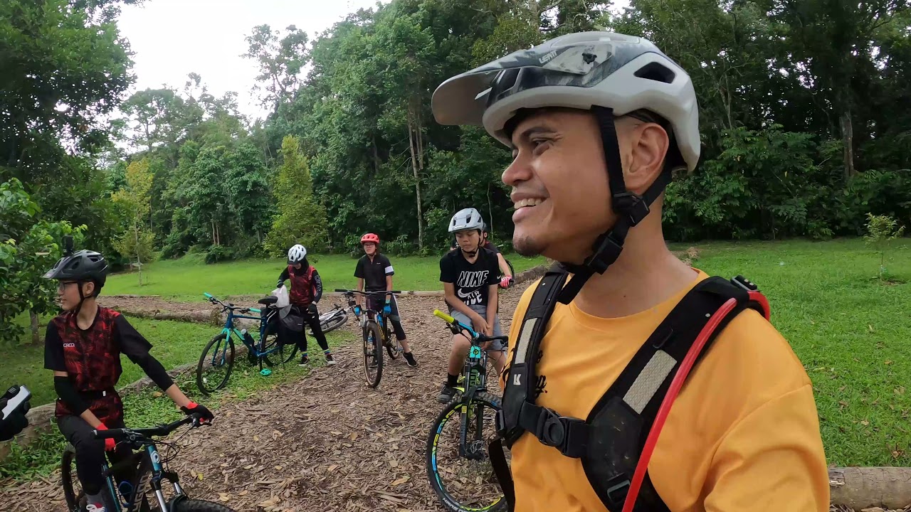 Yearly Ride with the Kids at Pulau Ubin