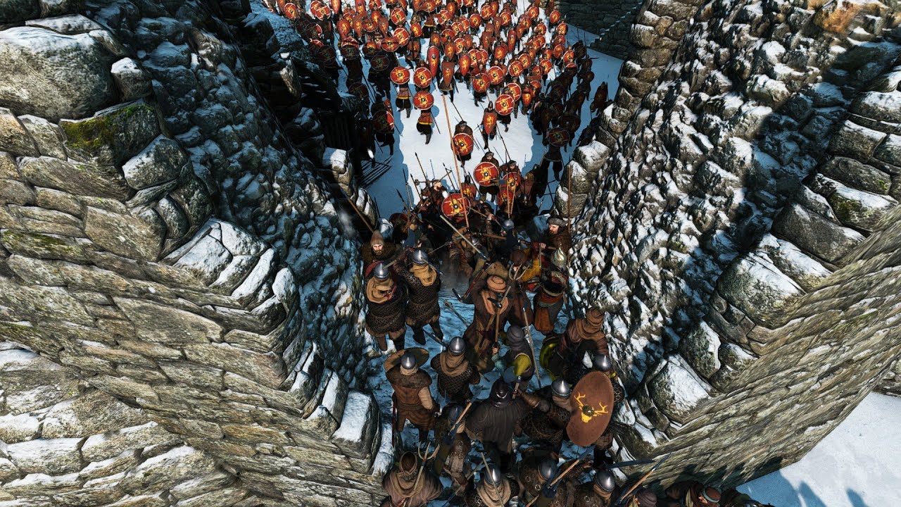 1000 Soldiers Storm the Fortress