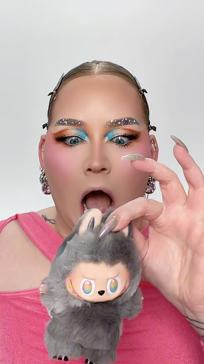 Download lagu LABUBUS Pick My Makeup Look! 🖤🌈✨