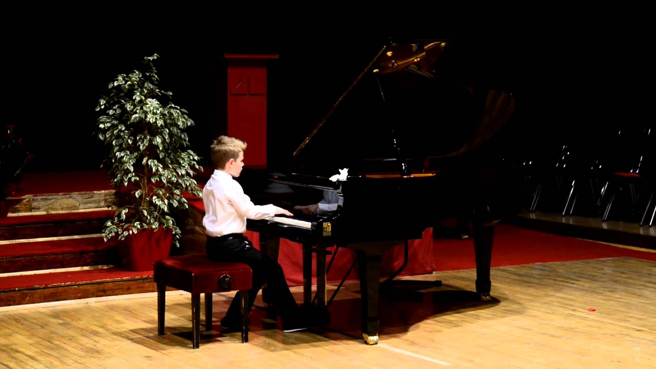 Orenc Graca  E. Grieg Nocturne op. 54  no .4 (10 years old )