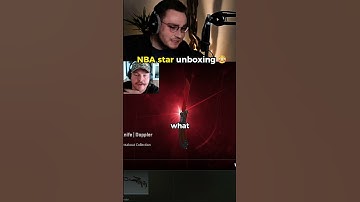 NFL pro unboxes insane CS2 knife 😳