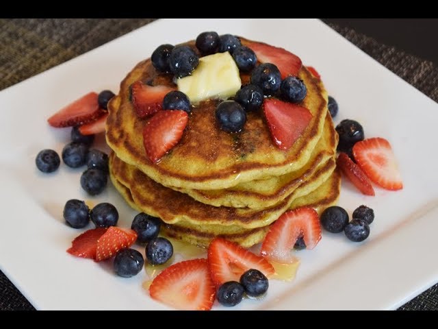 Receta Saludable Hotcakes de Avena con Arandanos Azules, Facil y rica -  YouTube