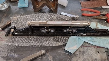 How I repaired a Machinist Level.