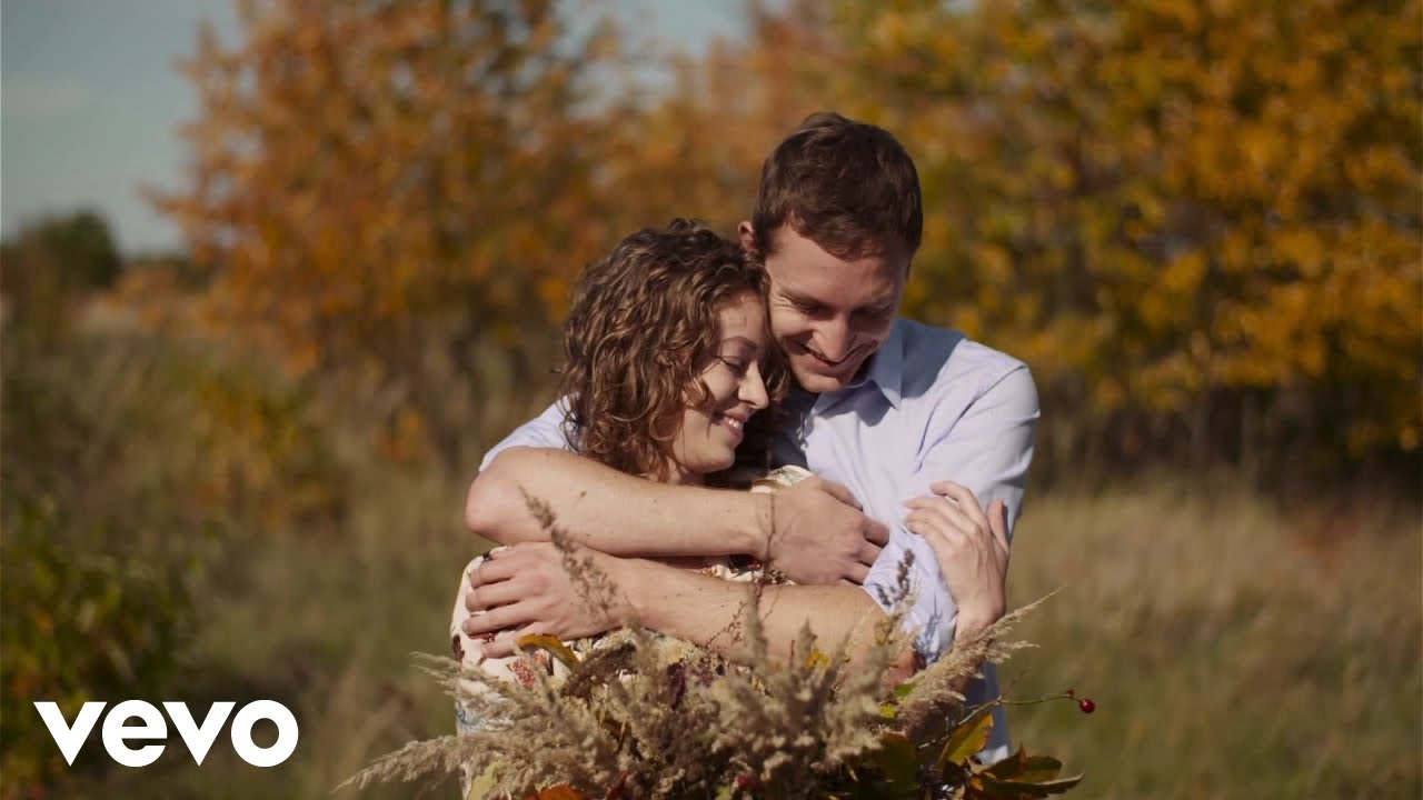 Luna M - Amor perfecto, Perfect Love (Official Music Video) ft. Ritmo de Vida