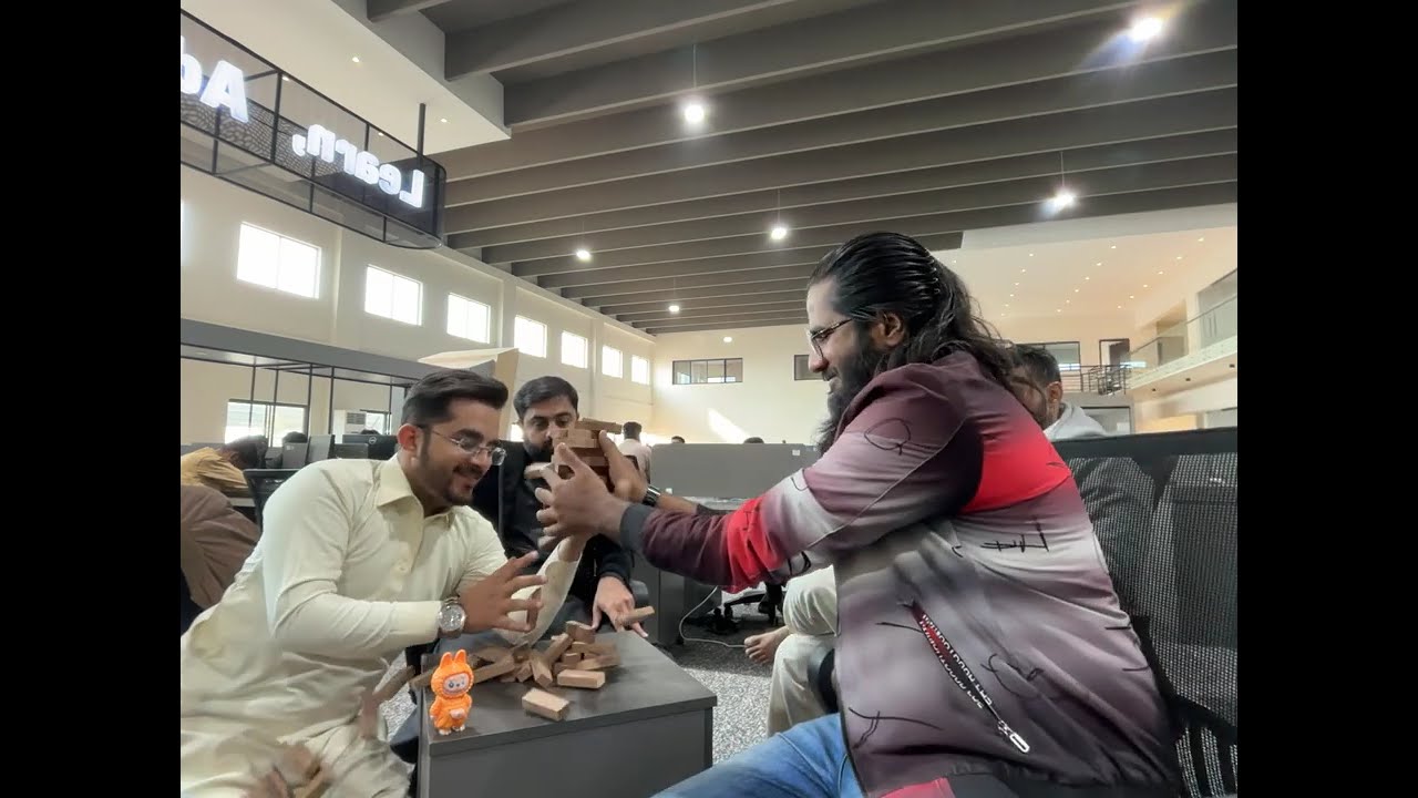 Developers vs Jenga Tower 😱 | Kaun Jeeta Kaun Haara? 😂