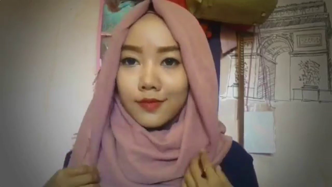 80 Gambar Terbaru Tutorial Hijab Dengan Anting Pom Pom 