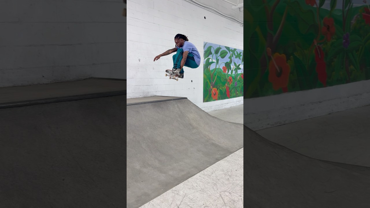 Learned a new trick 💕 Downtown Dallas skatepark Dallas raised 