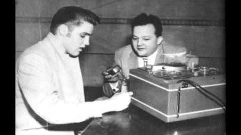Elvis interviewed by La Crosse radio WKBH Deejay L...