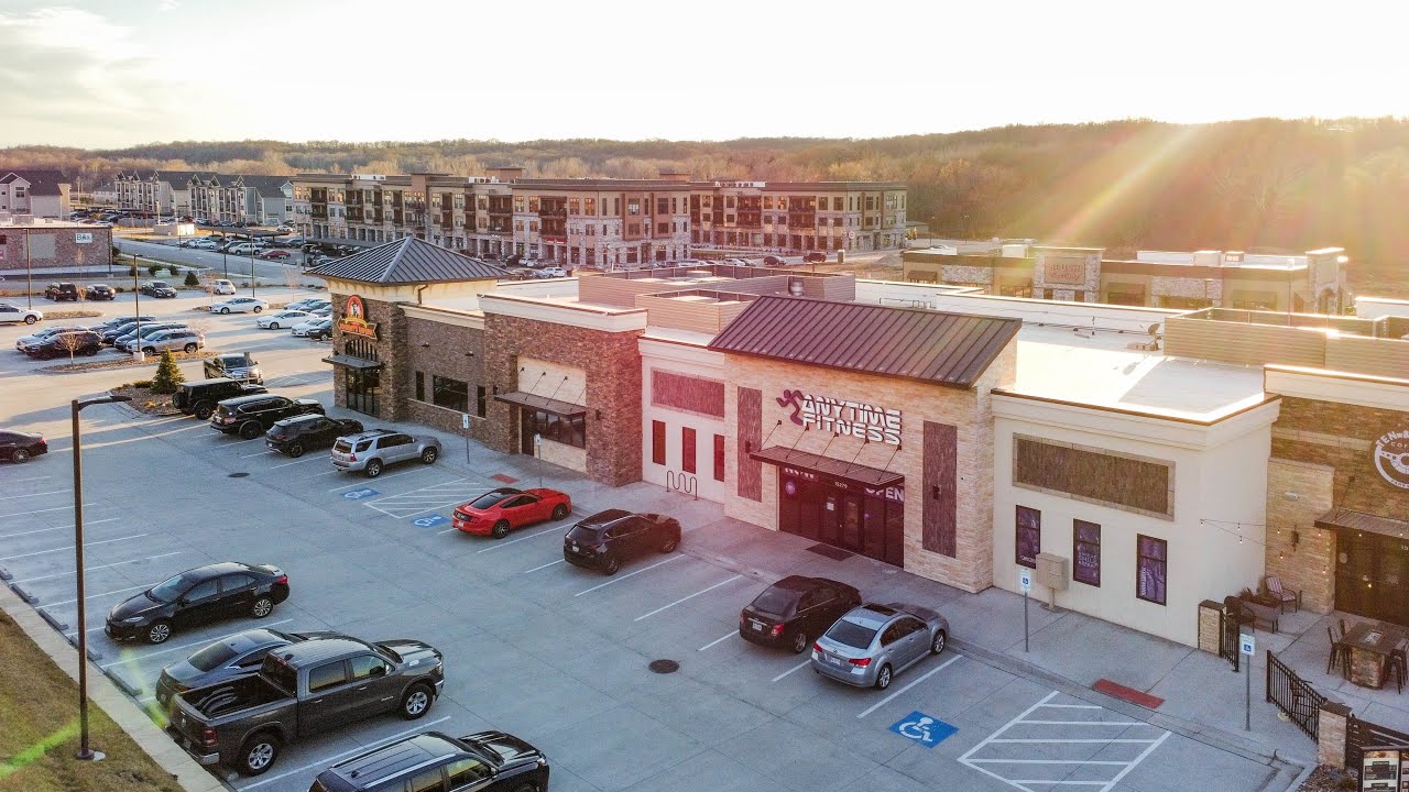 Creekside Commons Parkville Missouri