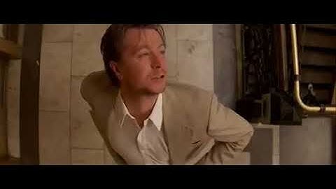 Gary Oldman in Leon - pills