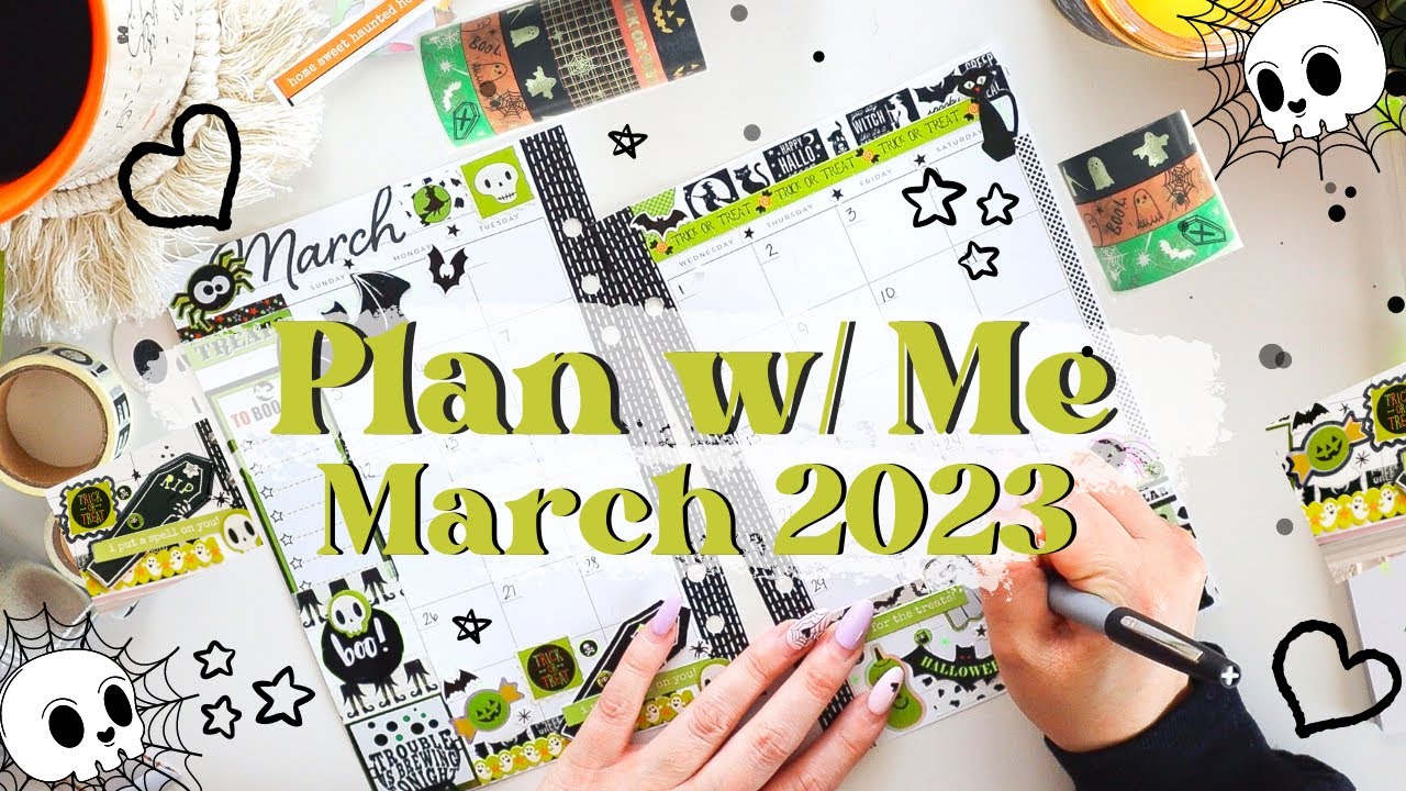 PLAN WITH ME | March 2023 Spooky Cute Layout!