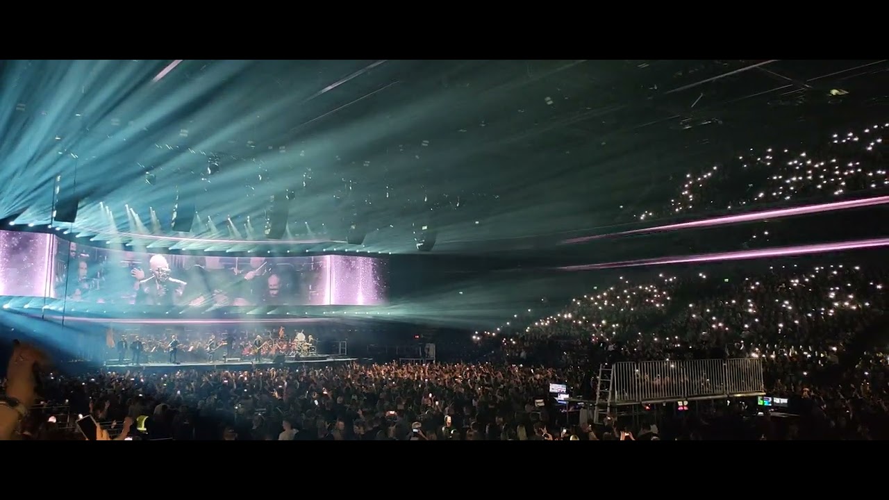 Apulanta & Sinfonia Lahti - Valot pimeyksien reunoilla - Live - Nokia Arena - Tampere - 25.10.2024