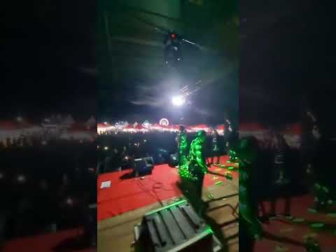 petjahnya malam ini #hijaudaun #konser #live #livemusic