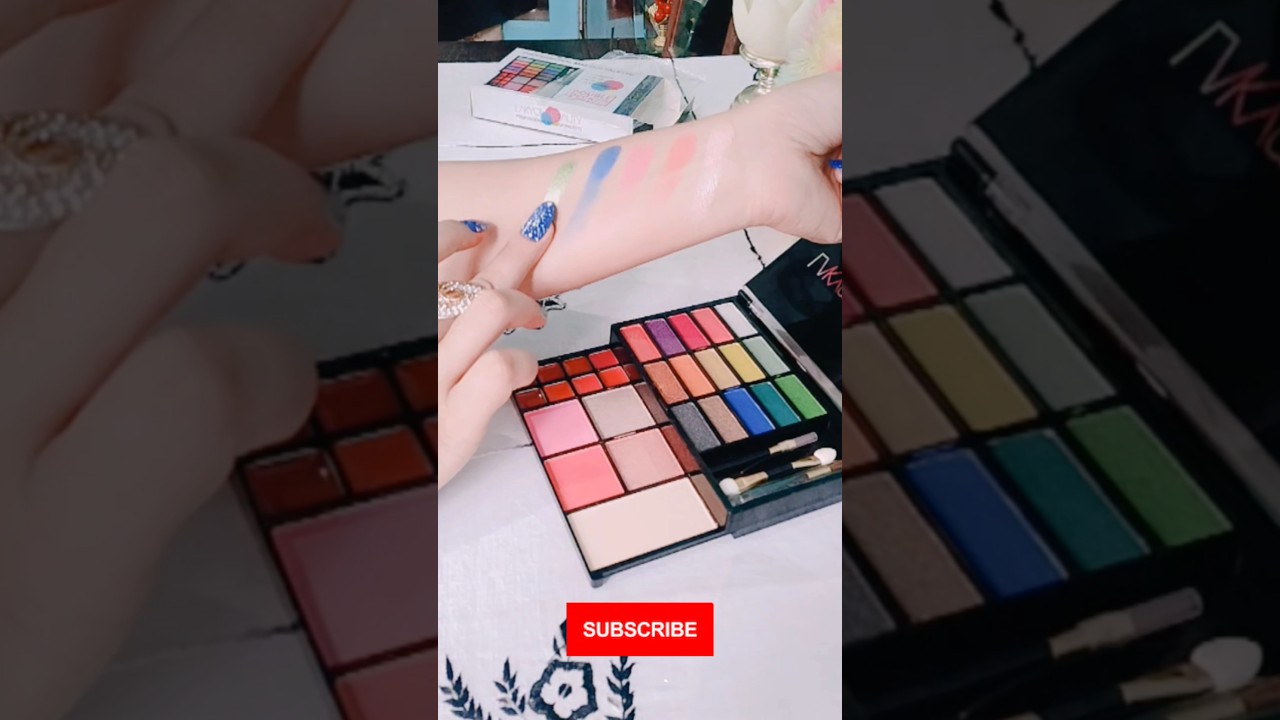 Must Have Eyeshadow palette💋 that U will love💕 Won't U? 