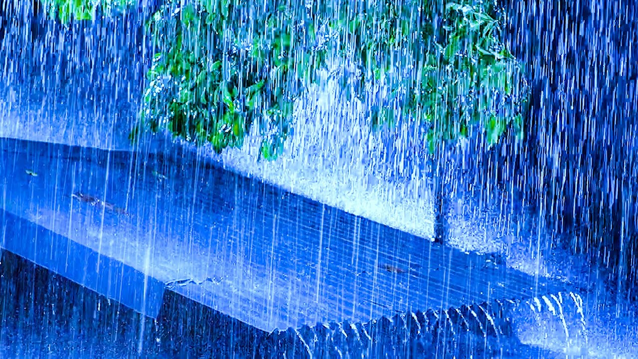 Сразу Засыпать Под Звук Ливня И Мощных Раскатов Грома На Железной Крыше ...