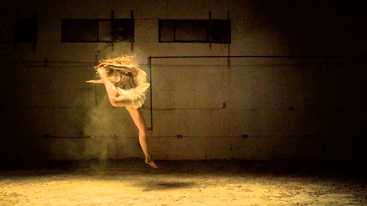 Au4 - So Just Hang On, Beautiful One [Official Video]